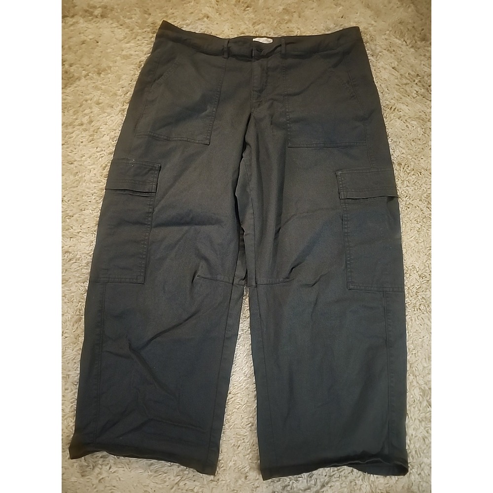 Universal Thread‎ Women's 16 Cargo Capri Pants Cropped Utility Pockets Dark Gray